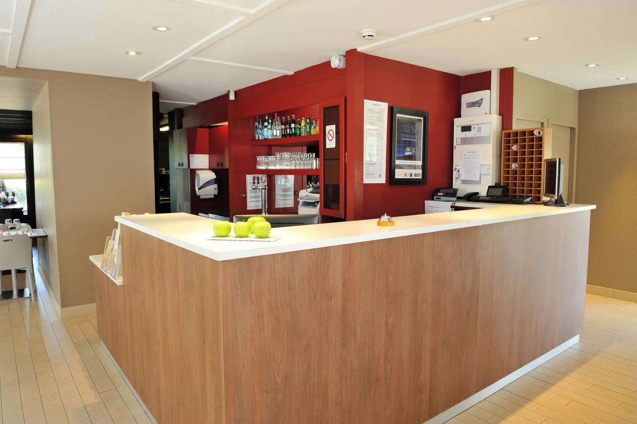 Hotel Campanile Rouen Nord - Barentin Esterno foto