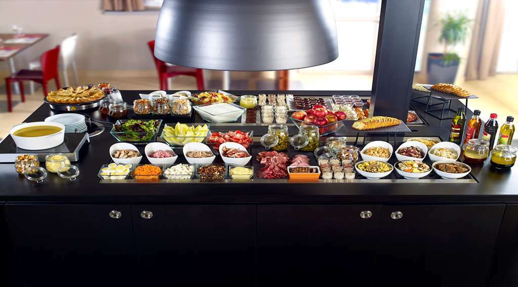 Hotel Campanile Rouen Nord - Barentin Ristorante foto